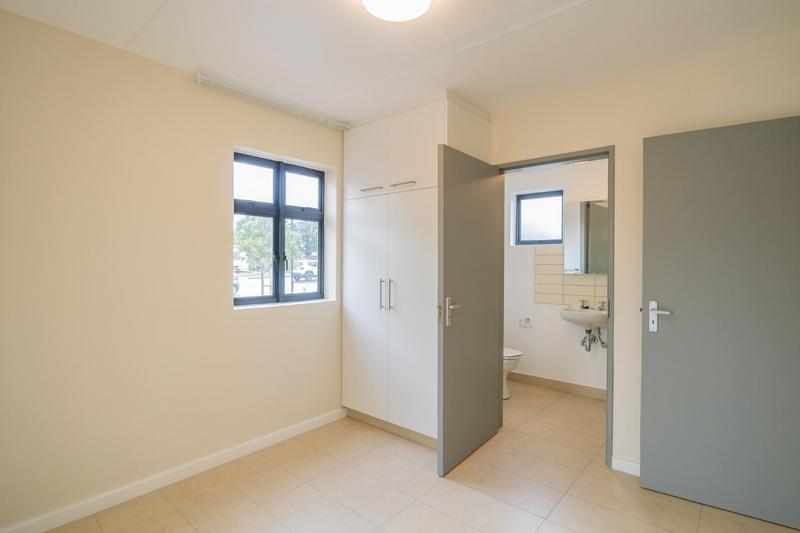 To Let 1 Bedroom Property for Rent in Diep River Western Cape